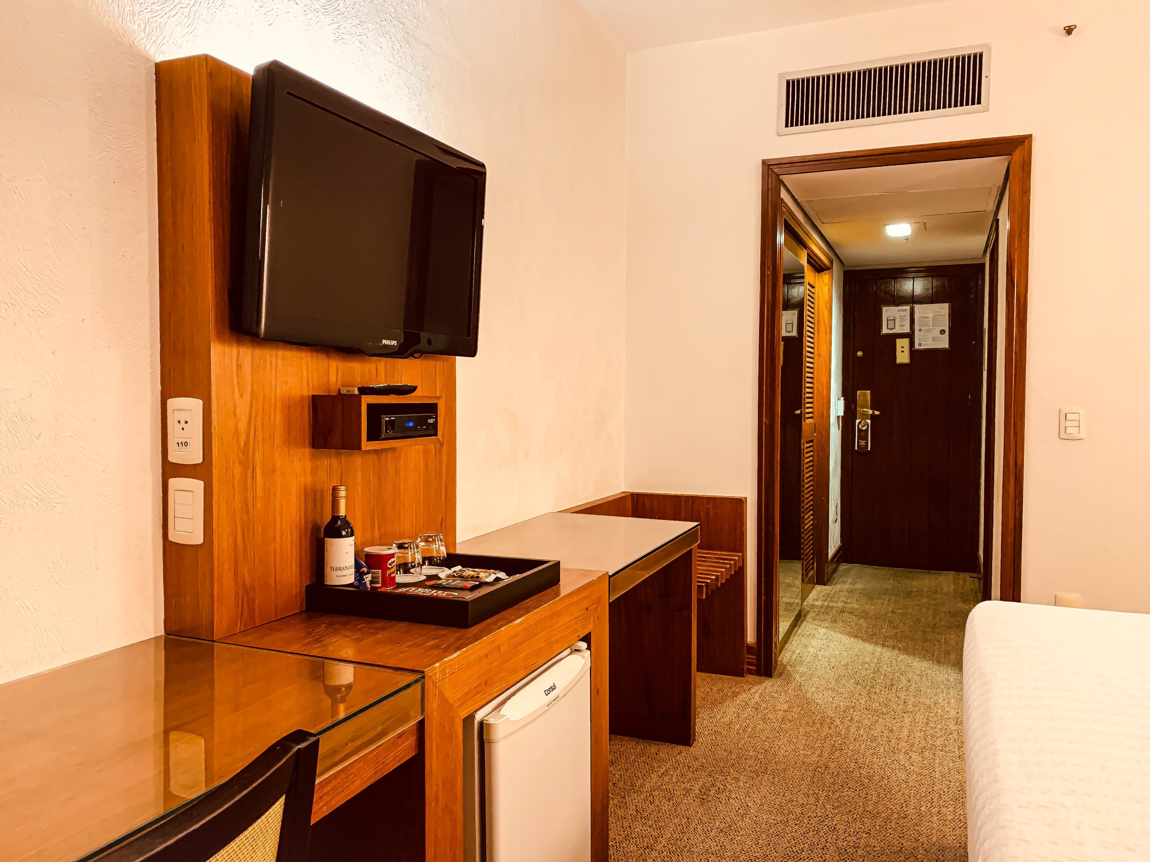 Ouro Minas Hotel Belo Horizonte, Dolce By Wyndham Exteriör bild A room at the hotel