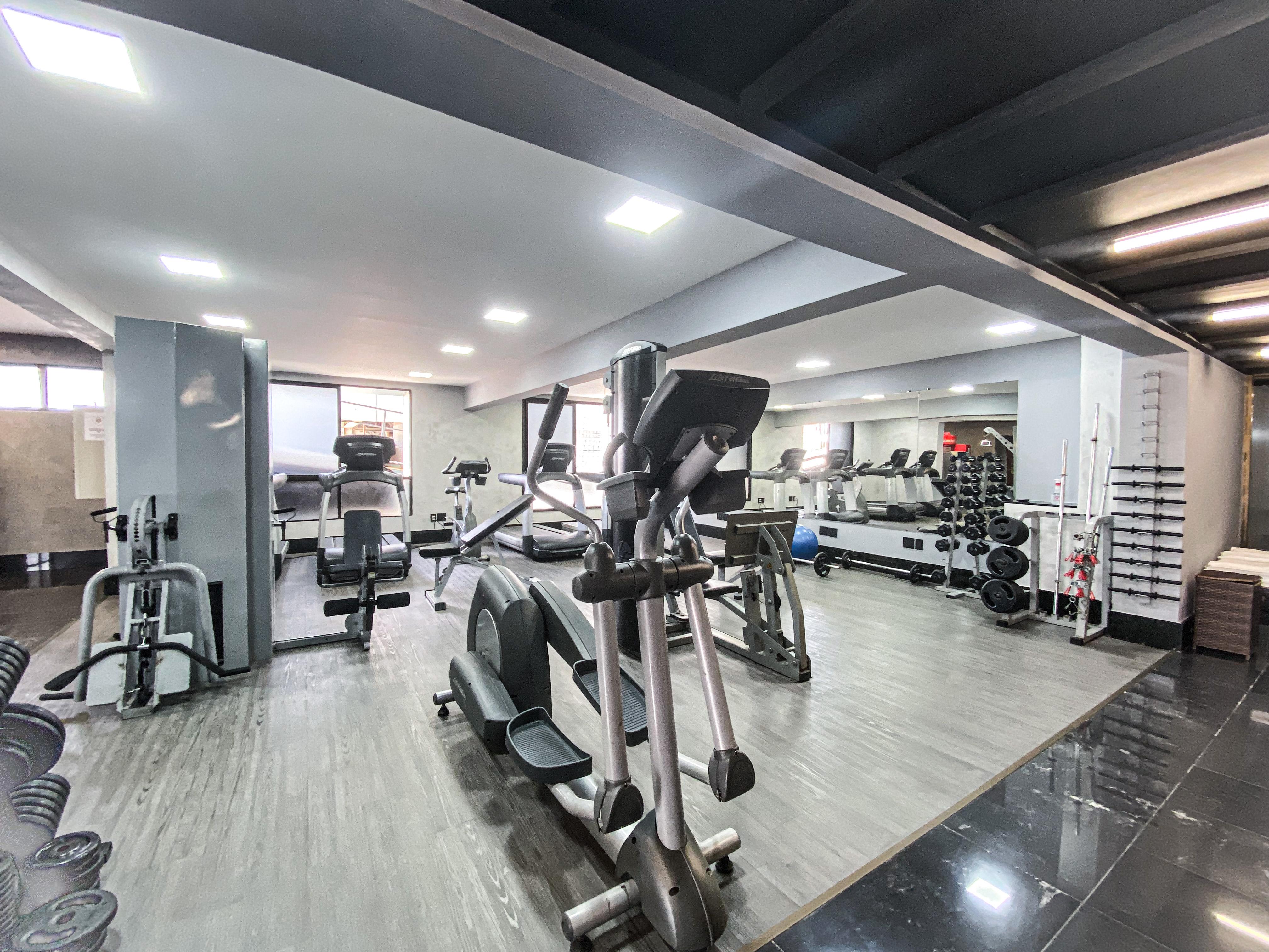 Ouro Minas Hotel Belo Horizonte, Dolce By Wyndham Exteriör bild The gym at the hotel